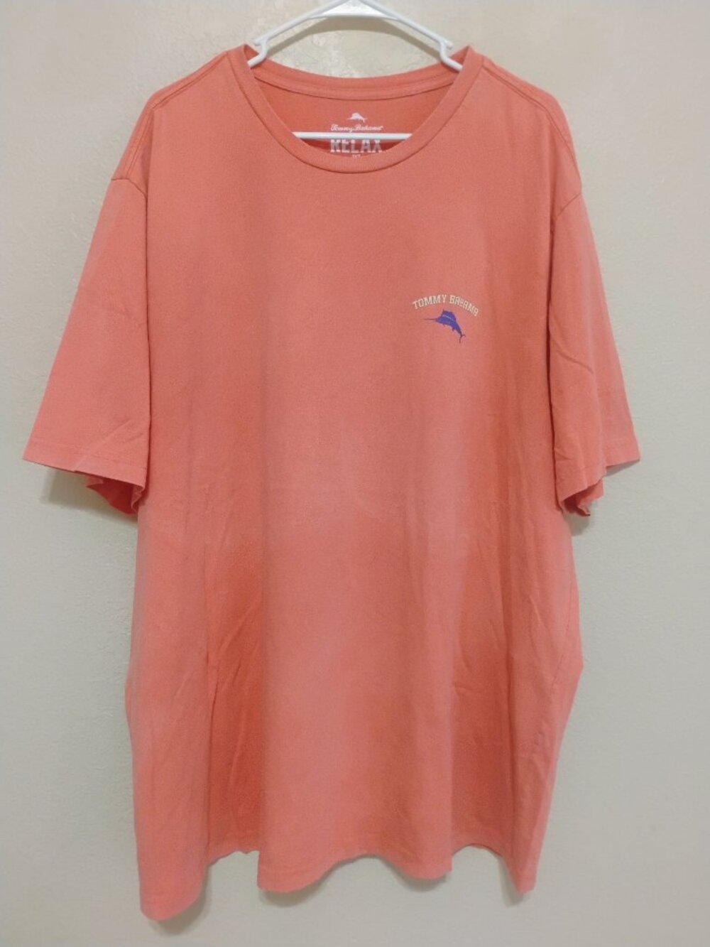 Tommy Bahama Men's 2XT Coral Starting Pitcher Graphic Tee Big Tall UPF50